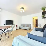 50 Des Plages Jolie Centre Juan Les Pins Apartment