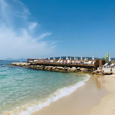 50 From The Beaches Pretty In The Center Of Juan Les Pins Appartement *