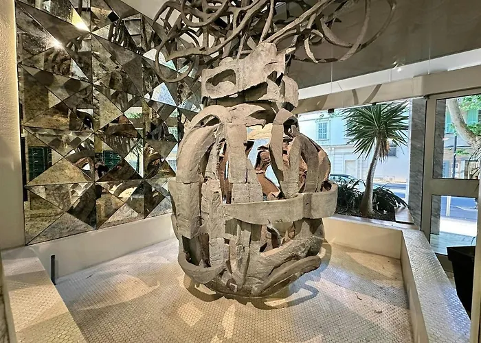 50 From The Beaches Pretty In The Center Of Juan Les Pins Appartement Antibes